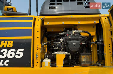 Гусеничный экскаватор Komatsu PC 360 2020 в 