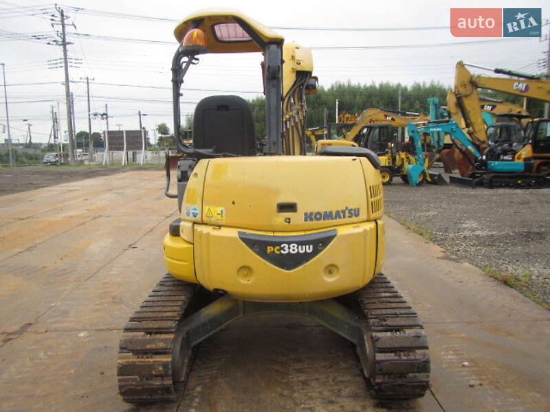 Гусеничний екскаватор Komatsu PC 38UU-1 2012 в Одесі