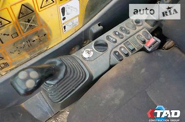 Гусеничный экскаватор Komatsu PC 2007 в 