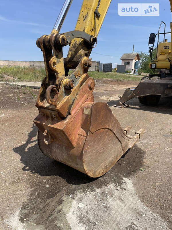 Колесный экскаватор Komatsu PW 2007 в Рожнятове