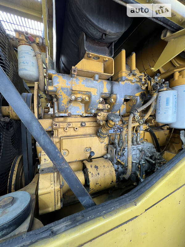 Фронтальні навантажувачі Komatsu WA 470 2001 в Києві