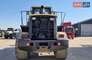 Фронтальні навантажувачі Komatsu WA 470 2010 в 