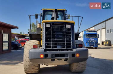 Фронтальні навантажувачі Komatsu WA 470 2010 в 