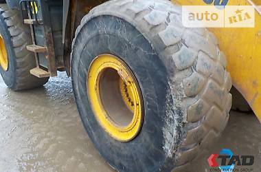 Фронтальный погрузчик Komatsu WA 2006 в Киеве