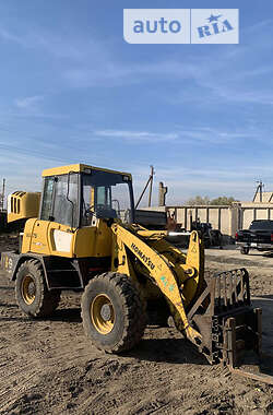 Фронтальный погрузчик Komatsu WA 2002 в 