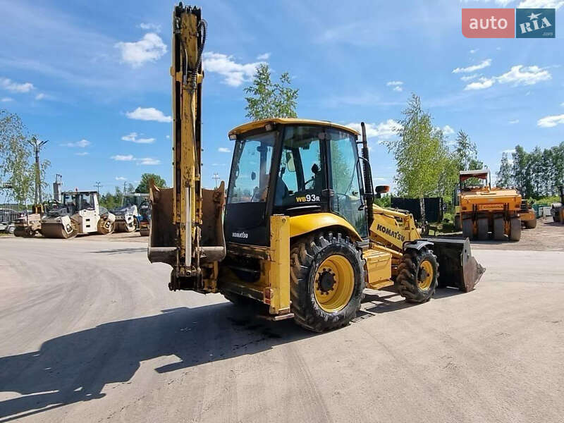 Экскаватор погрузчик Komatsu WB 2008 в Николаеве