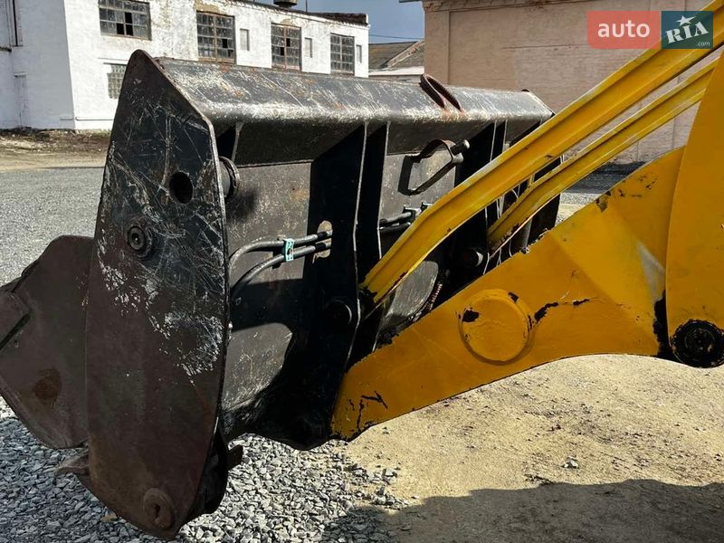 Екскаватор навантажувач Komatsu WB 2007 в Єрках