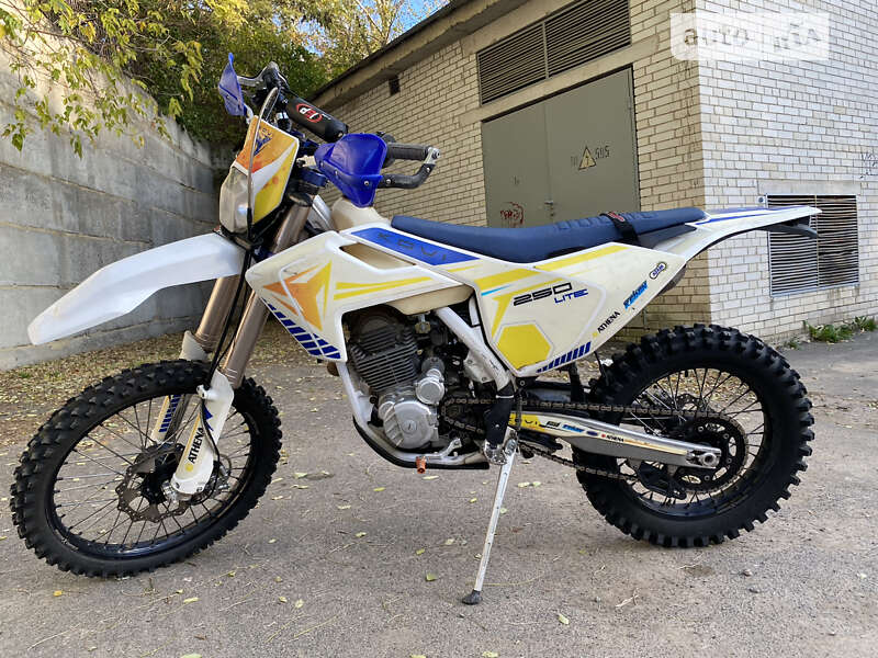 Мотоцикл Внедорожный (Enduro) Kovi 250 Lite 4T 2020 в Сумах