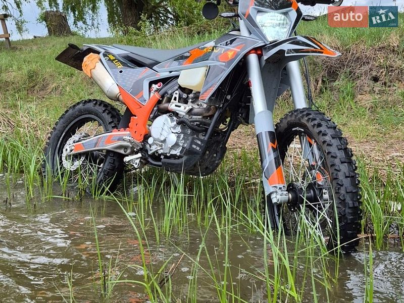 Мотоцикл Позашляховий (Enduro) Kovi Lite 300 2024 в Рівному фото Мотоцикл Позашляховий (Enduro) Kovi Lite 300 2024 в Рівному