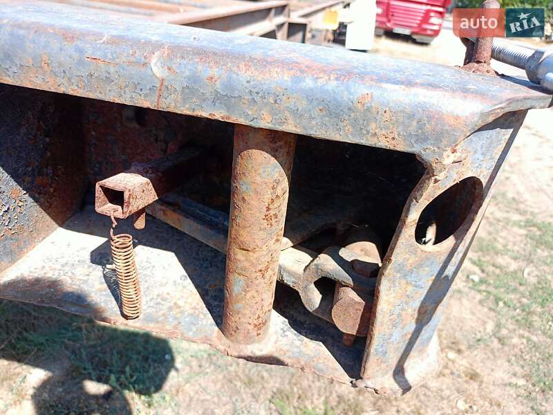 Контейнеровоз полуприцеп Kraker CF 300 1990 в Виннице