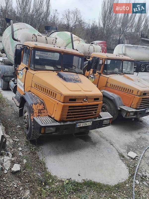 Бетономешалка (Миксер) КрАЗ 6124Р4 2004 в Запорожье