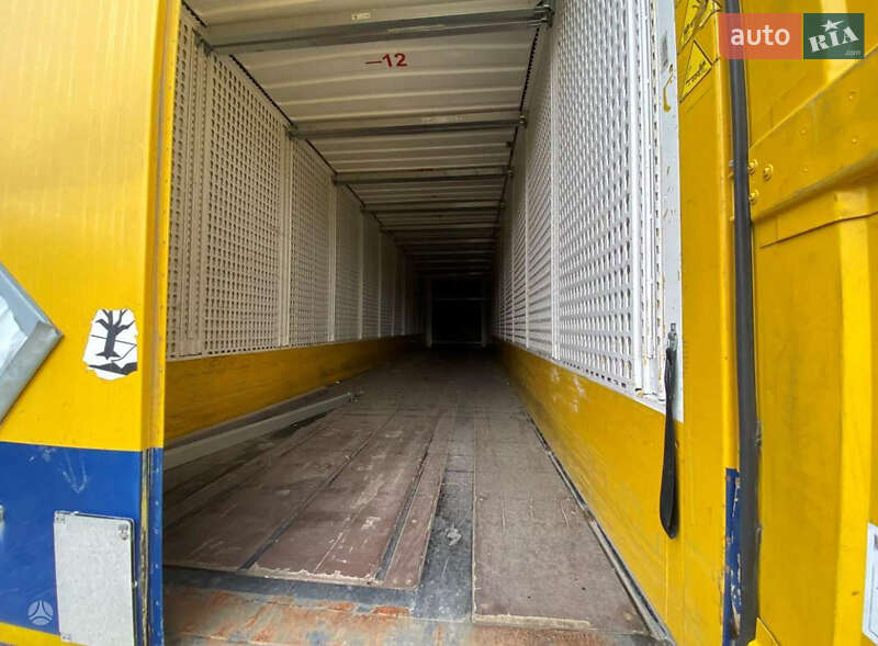 Изотермическая будка Krone AZP 2020 в Виннице