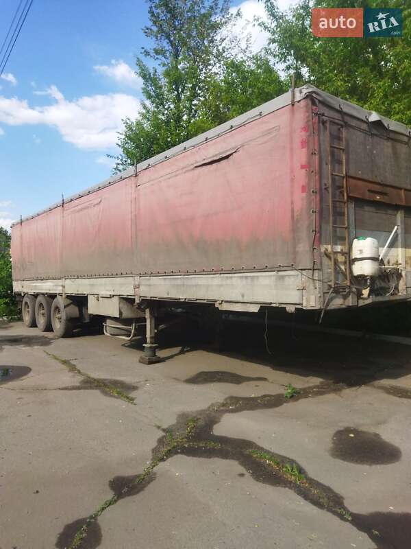 Бортовий напівпричіп Krone BPW 2002 в Охтирці
