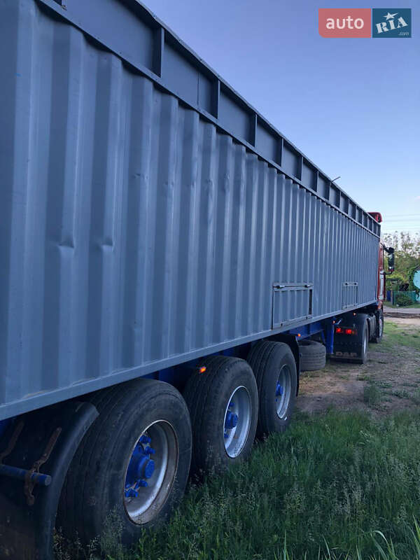 Бортовой полуприцеп Krone BPW 2004 в Черноморске