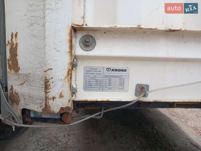 Тентований борт (штора) - напівпричіп Krone BPW 2010 в Чернівцях