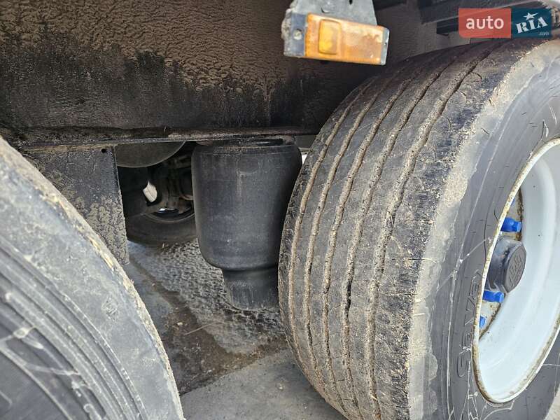 Тентованный борт (штора) - полуприцеп Krone BPW 2010 в Полонном