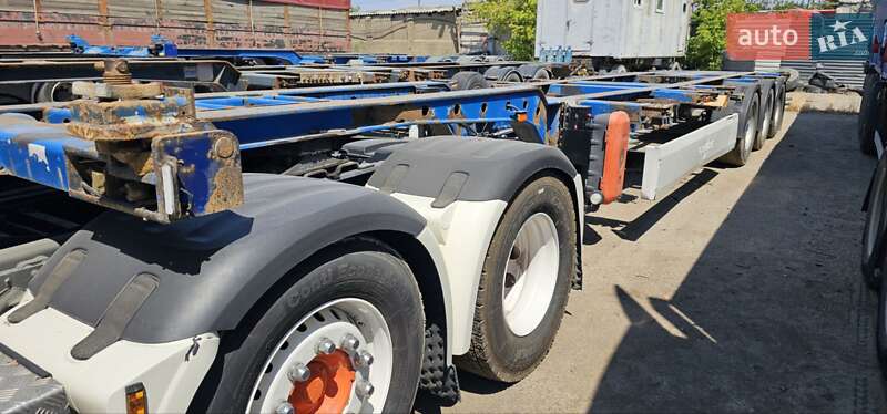 Контейнеровоз Krone BPW 2004 в Одессе