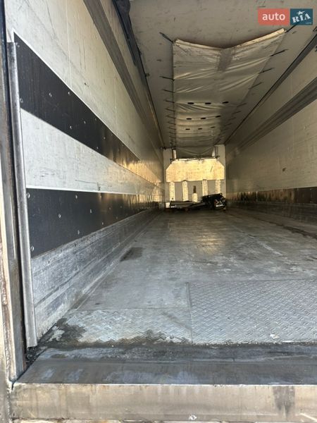 Рефрижератор полуприцеп Krone Cool Liner 2011 в Луцке