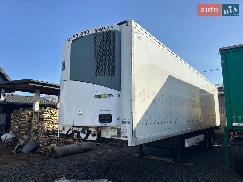 Рефрижератор полуприцеп Krone Cool Liner 2011 в Луцке