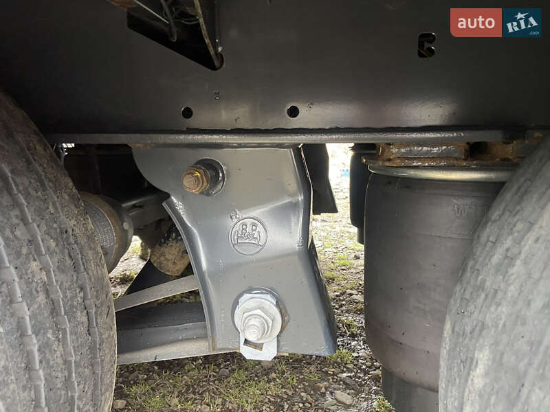 Тентованный борт (штора) - полуприцеп Krone Mega 2012 в Бучаче