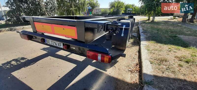 Контейнеровоз напівпричіп Krone Profi Liner 2007 в Первомайську