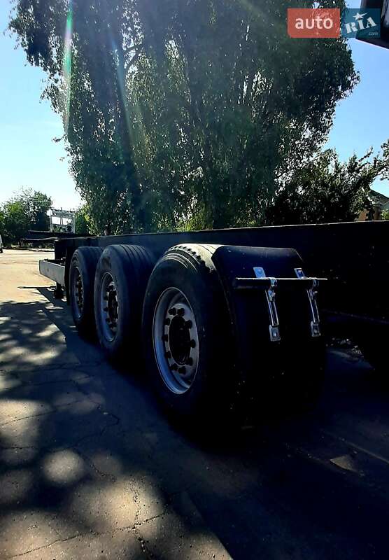 Контейнеровоз напівпричіп Krone Profi Liner 2007 в Первомайську