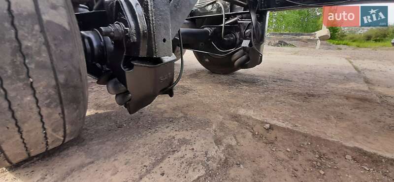 Контейнеровоз напівпричіп Krone Profi Liner 2007 в Первомайську