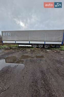 Тентований борт (штора) - напівпричіп Krone Profi Liner 2013 в Одесі