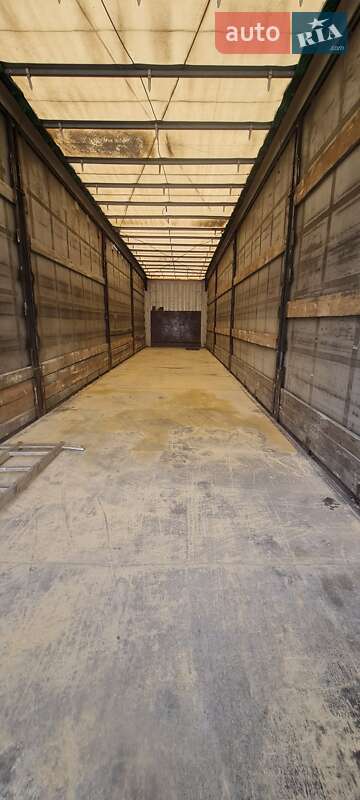 Тентованный борт (штора) - полуприцеп Krone SAF 2011 в Новом Буге