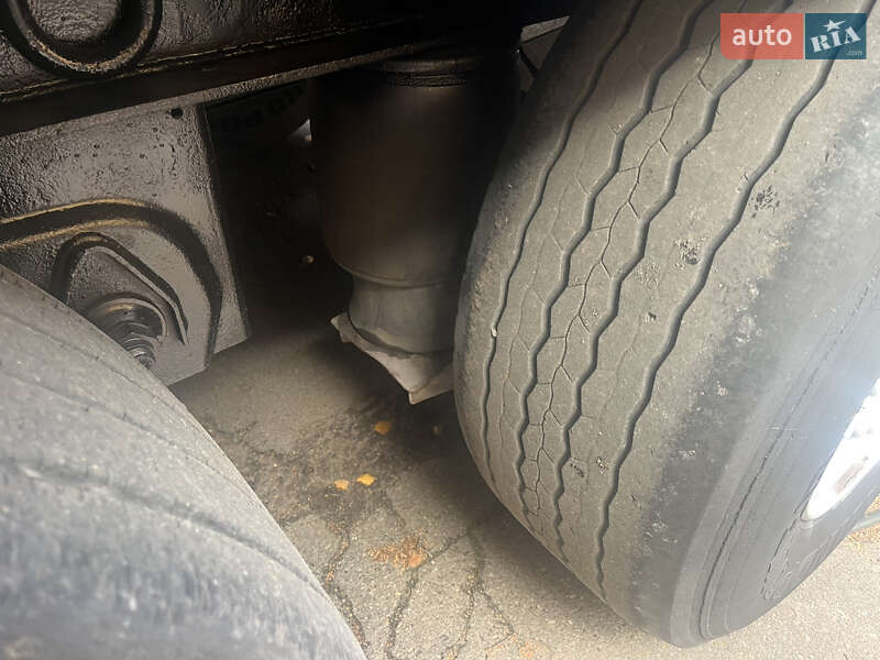 Тентований борт (штора) - напівпричіп Krone SAF 2012 в Вінниці