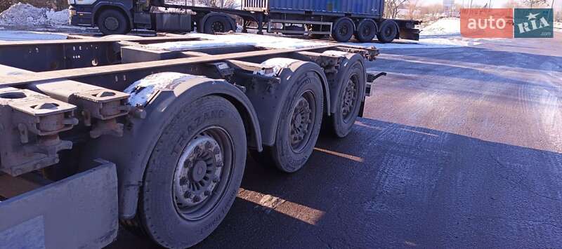 Контейнеровоз полуприцеп Krone SAF 2008 в Одессе