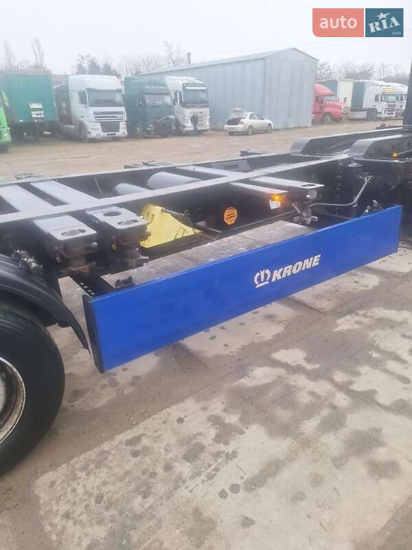 Контейнеровоз полуприцеп Krone SAF 2008 в Одессе