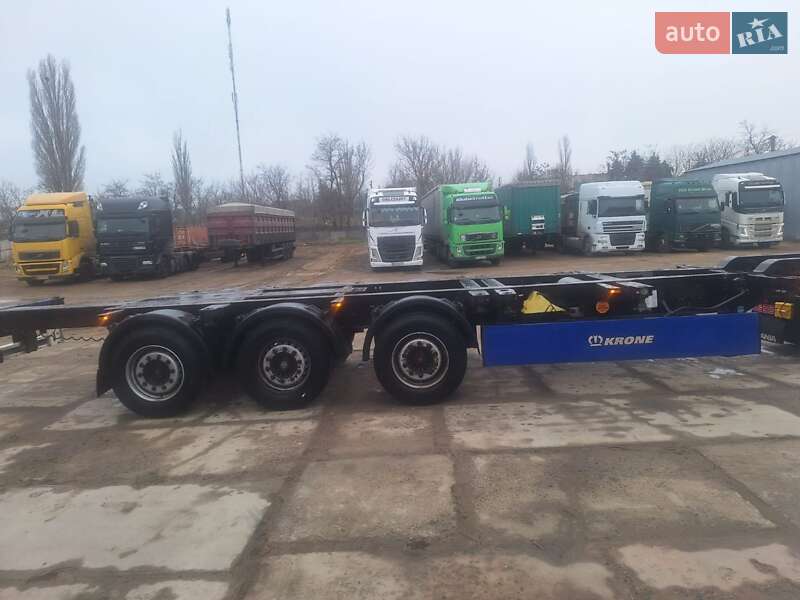 Контейнеровоз полуприцеп Krone SAF 2008 в Одессе