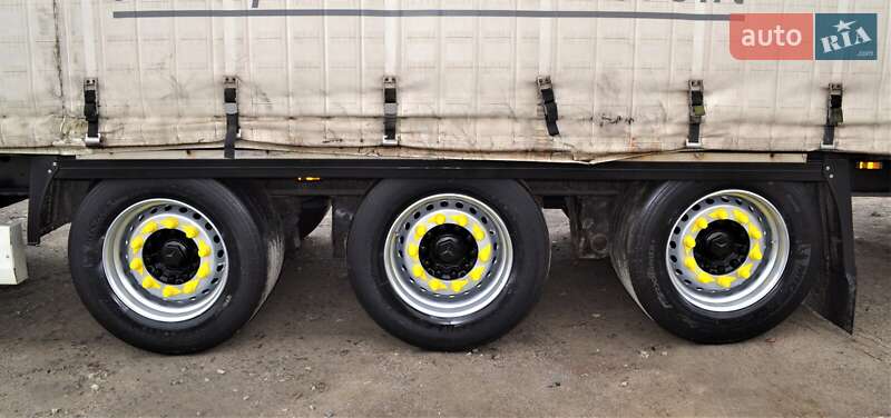 Тентований борт (штора) - напівпричіп Krone SD 27 2010 в Львові