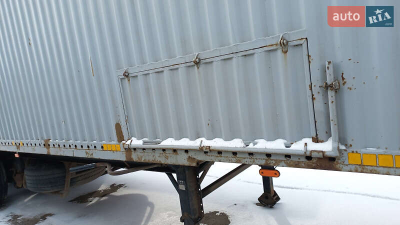 Зерновоз - полуприцеп Krone SD 27 2006 в Николаеве фото 10 Зерновоз - полуприцеп Krone SD 27 2006 в Николаеве