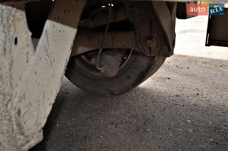 Тентований борт (штора) - напівпричіп Krone SD 27 2010 в Львові