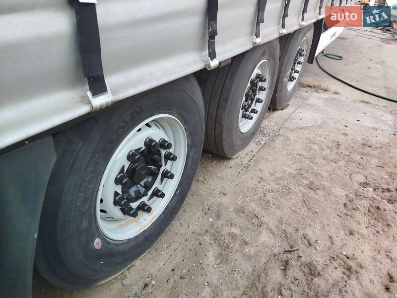 Тентованный борт (штора) - полуприцеп Krone SD 27 2011 в Запорожье фото 7 Тентованный борт (штора) - полуприцеп Krone SD 27 2011 в Запорожье