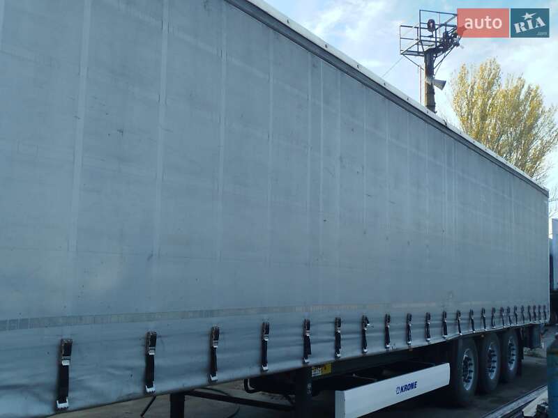 Тентованный борт (штора) - полуприцеп Krone SD 27 2011 в Запорожье фото 12 Тентованный борт (штора) - полуприцеп Krone SD 27 2011 в Запорожье