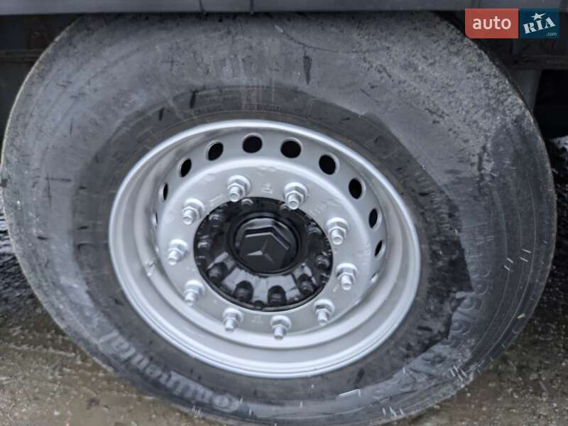 Тентованный борт (штора) - полуприцеп Krone SD 27 2010 в Рава-Русской