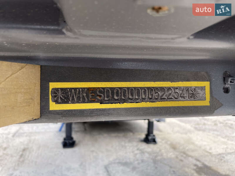 Тентований борт (штора) - напівпричіп Krone SD 2011 в Львові