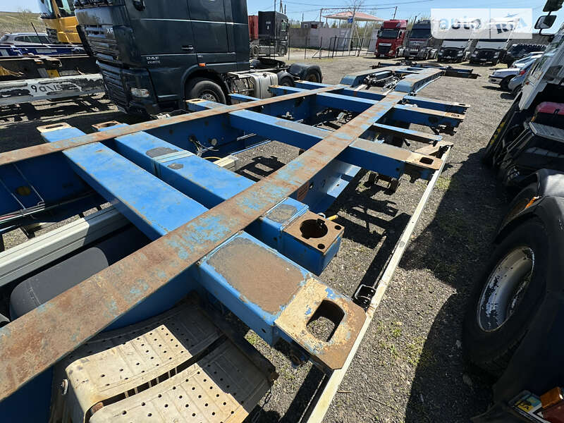 Контейнеровоз полуприцеп Krone SD 2006 в Одессе