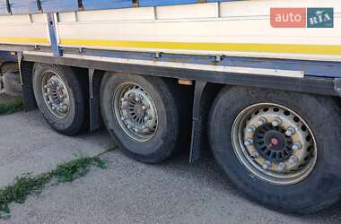 Бортовой полуприцеп Krone SD 2015 в Апостолово