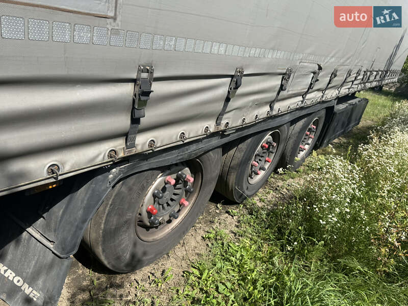 Тентованный борт (штора) - полуприцеп Krone SD 2013 в Маневичах
