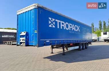 Тентованный борт (штора) - полуприцеп Krone SD 2015 в 