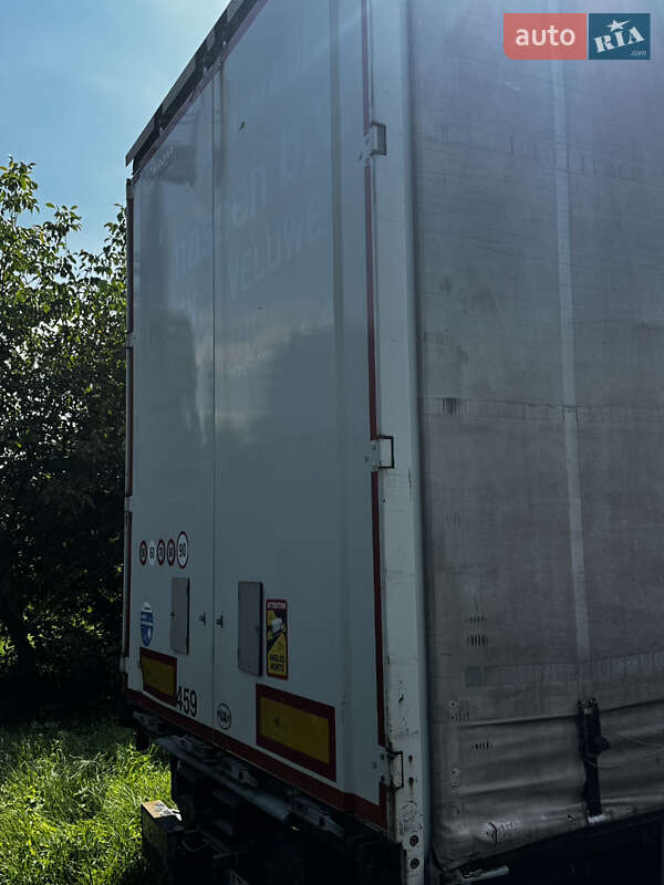 Тентованный борт (штора) - полуприцеп Krone SD 2012 в Коломые