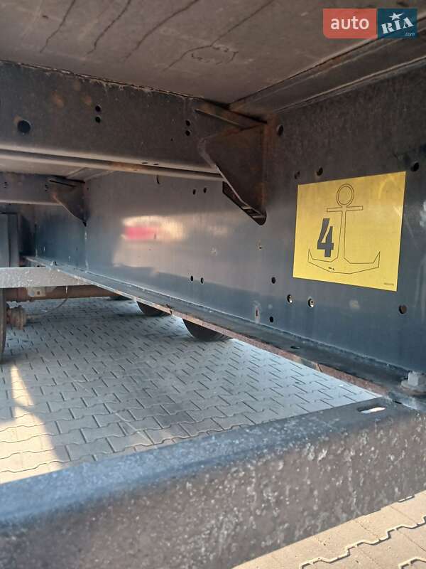 Тентованный борт (штора) - полуприцеп Krone SD 2017 в Львове