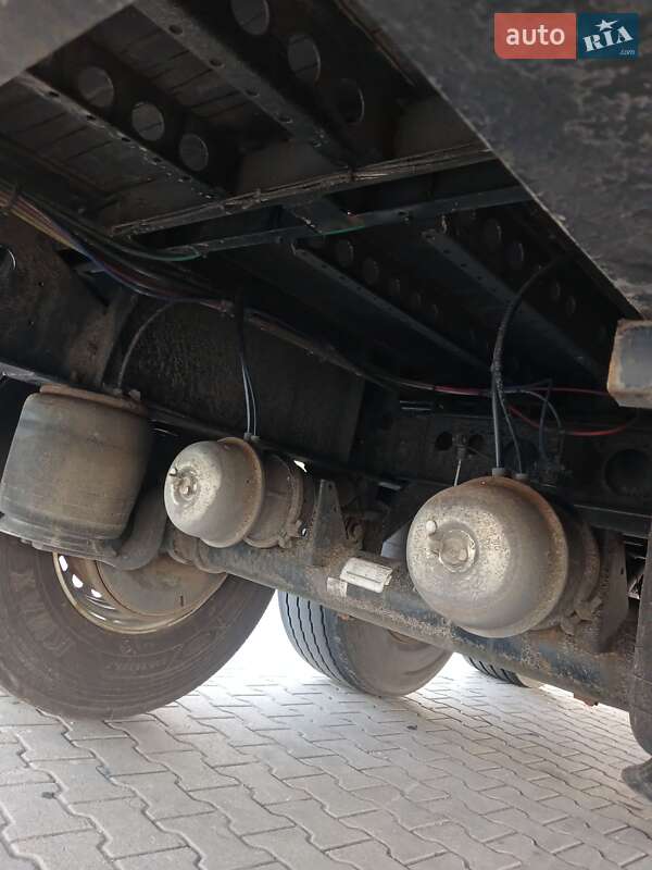 Тентованный борт (штора) - полуприцеп Krone SD 2019 в Львове