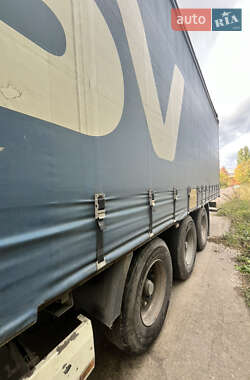 Тентованный борт (штора) - полуприцеп Krone SD 2011 в 