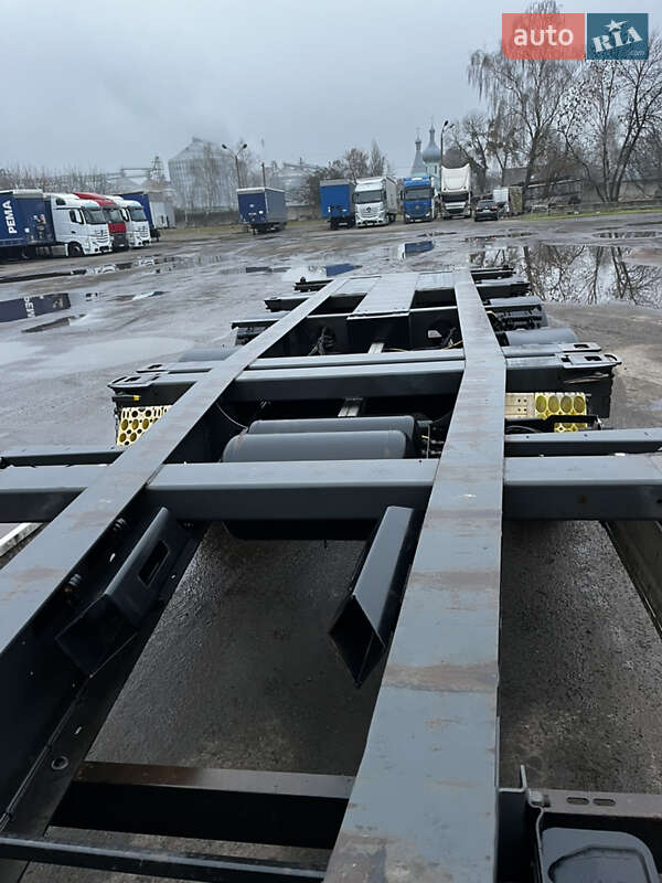 Контейнеровоз Krone SD 2014 в Луцке