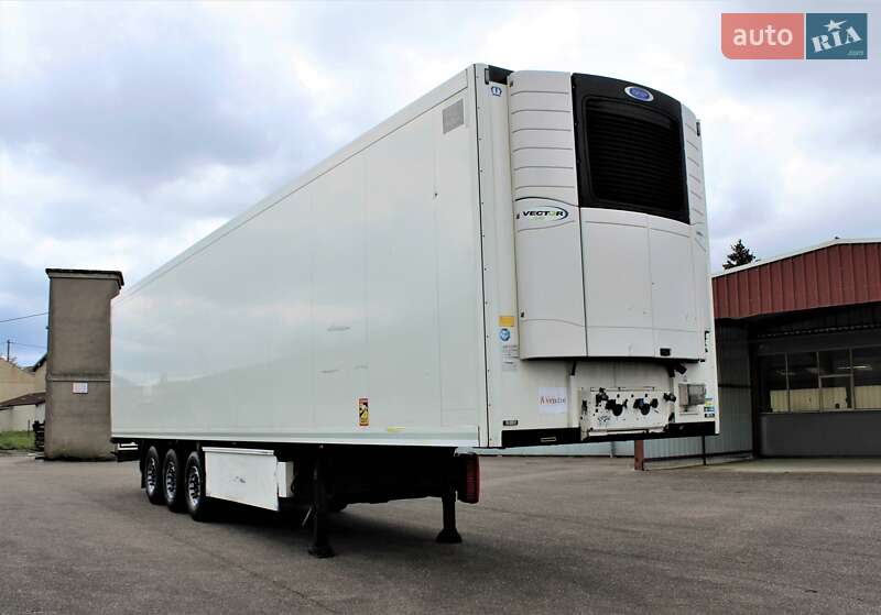 Рефрижератор полуприцеп Krone SD 2015 в Львове